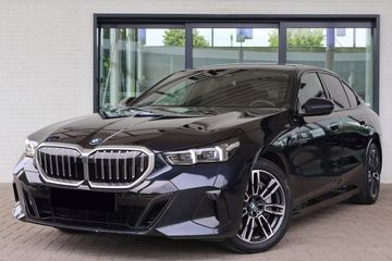BMW Seria 5 520i M Sport