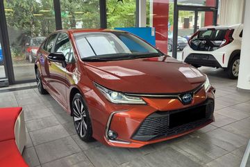 Toyota Corolla Style 1.8 Hybrid