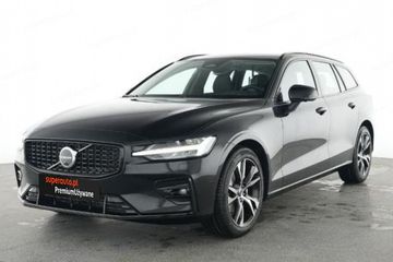 Volvo V60 B4 B Plus Dark