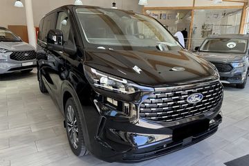 Ford Tourneo Custom L1H1 Titanium X 320 A8 AWD