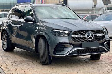 Mercedes GLE 300 d  4-Matic AMG Line