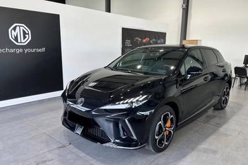 MG 4 64kWh XPower 4x4
