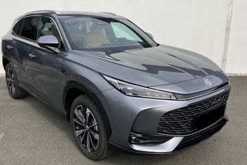 MG HS 1.5T PHEV Excite aut
