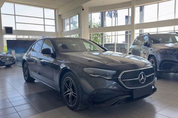 Mercedes Klasa E 220 d  4-Matic AMG