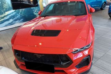 Ford Mustang GT Fastback aut 5.0 V8