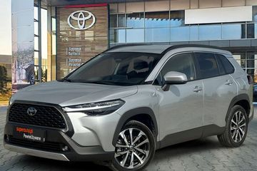 Toyota Corolla Cross Hybrid Style