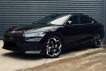 Skoda Superb Sportline 2.0 TSI DSG