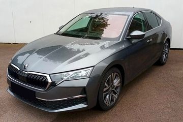 Skoda Octavia Selection 1.5 TSI mHEV DSG