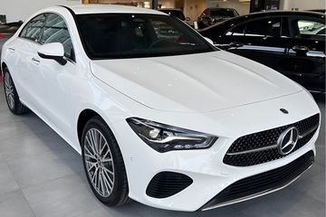 Mercedes CLA 180 Progressive
