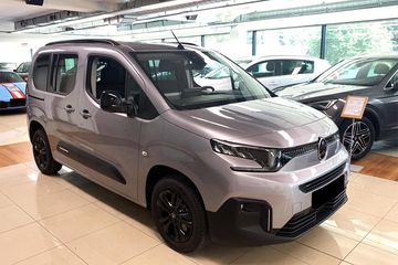 Citroen Berlingo MPV M L1H1 EAT8