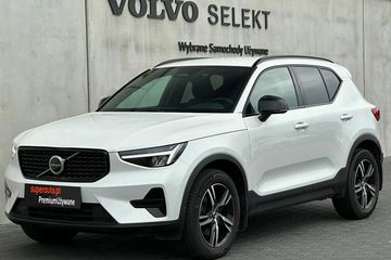 Volvo XC40 B3 Plus Dark