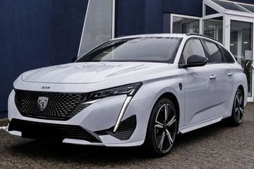 Peugeot 308 GT SW EAT8 1.5 BlueHDi