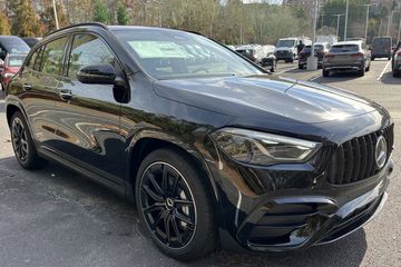 Mercedes GLA AMG  35 4-Matic
