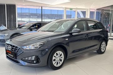 Hyundai i30 1.5 DPI Classic +