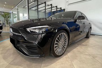 Mercedes Klasa C 220 d 4-Matic AMG