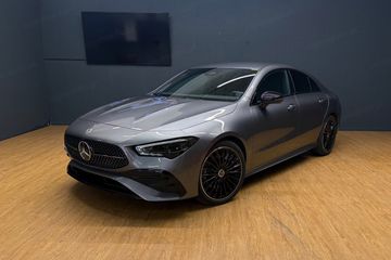 Mercedes CLA 200 AMG Line