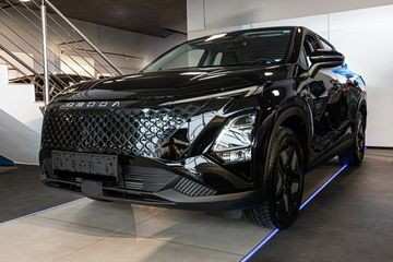 Omoda 5 1.5 T-GDI Hybrid Premium DHT