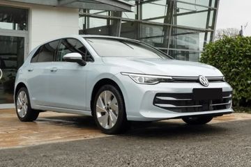 Volkswagen Golf Style 1.5 TSI eHybrid PHEV DSG