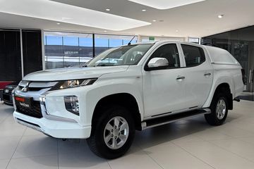 Mitsubishi L200 Invite 4x4