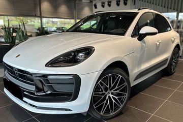Porsche Macan T