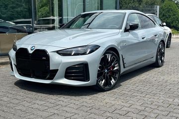 BMW Seria 4 Gran Coupe M440i xDrive