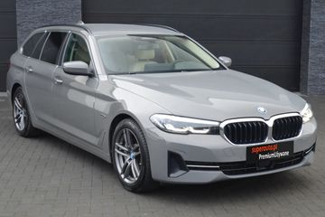BMW Seria 5 530e sport-aut