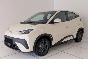 BYD Dolphin Surf Boost