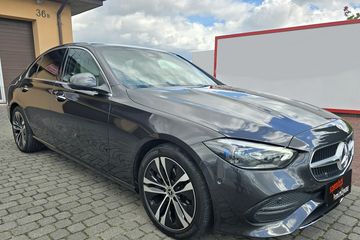 Mercedes C Klasa 200 mHEV 4-Matic Avantgarde