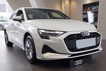 Audi A3 35 TFSI Advanced Sportback