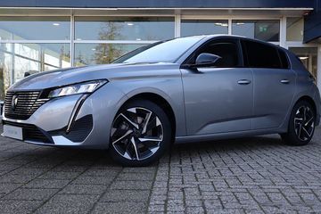 Peugeot 308 Allure e-DCS6 1.2 mHEV