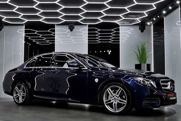 Mercedes Klasa E 220 d 4MATIC