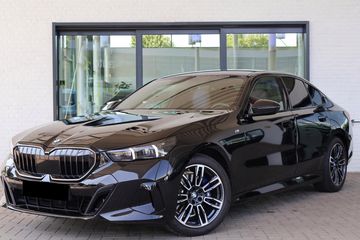 BMW Seria 5 520d xDrive M Sport