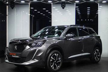 Peugeot 2008 1.2 PureTech Allure S&S EAT8