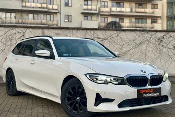 BMW Seria 3 Touring 318d Sport Line