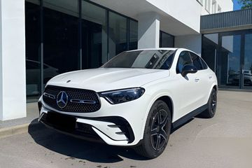 Mercedes GLC Coupe 300 de 4-Matic AMG Line