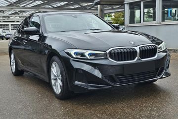 BMW Seria 3 320i xDrive