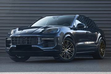 Porsche Cayenne Coupe E-Hybrid