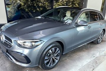 Mercedes Klasa C 200 4-Matic Avantgarde