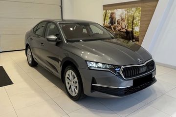 Skoda Octavia Selection 1.5 TSI mHEV DSG