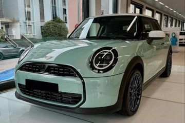 Mini Mini Cooper C Linia Classic