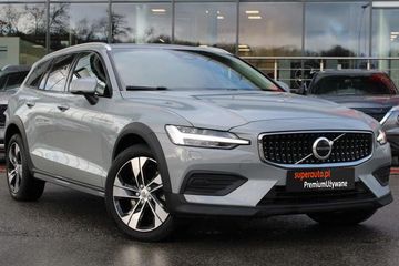 Volvo V60 Cross Country B4 D AWD Core