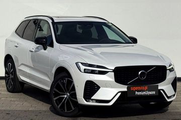 Volvo XC60 B5 B AWD Ultra Dark