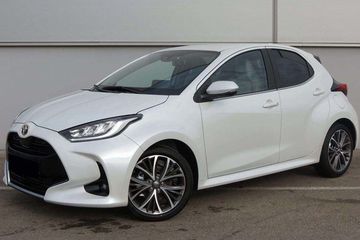 Toyota Yaris Style 1.5 Hybrid