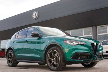 Alfa Romeo Stelvio 2.0 Turbo Intensa Q4