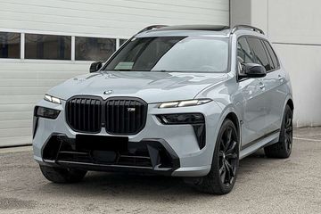 BMW X7 M60i xDrive