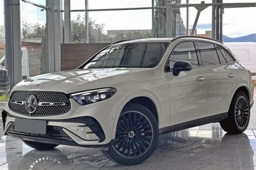 Mercedes GLC 300 e 4-Matic AMG Line