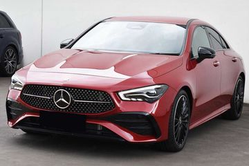 Mercedes CLA 200 AMG Line