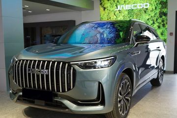 Jaecoo 8 1.5 T-GDI Super Hybrid Premium DHT 7os.
