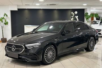 Mercedes Klasa E 220 d 4-Matic AMG