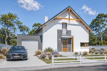 Projekt domu eko Typowy 7 - parterowy z poddaszem dom o powierzchni 141,30 m², dach dwuspadowy - ujęcie 3